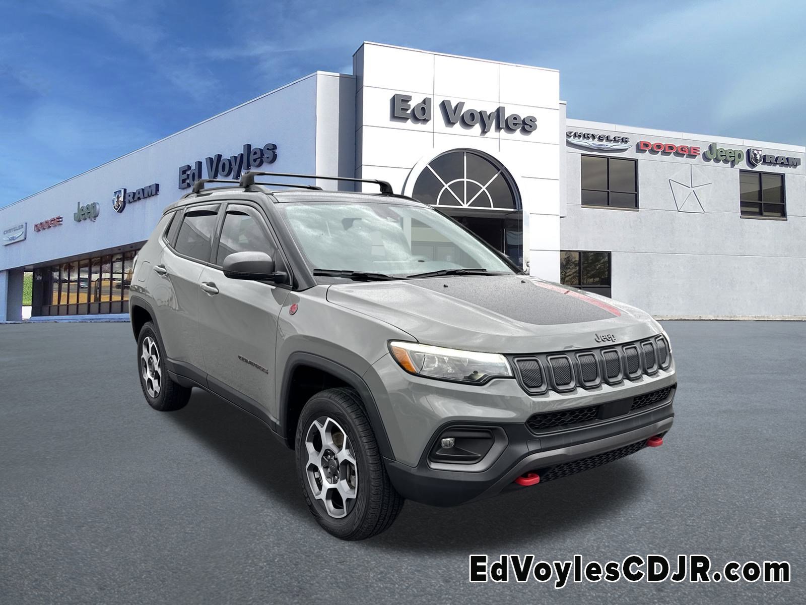 2022 Jeep Compass Trailhawk's photo