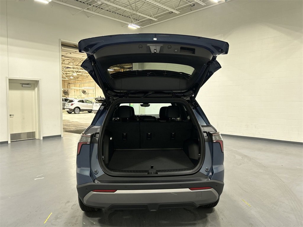 2026 Chevrolet Equinox LT photo 14