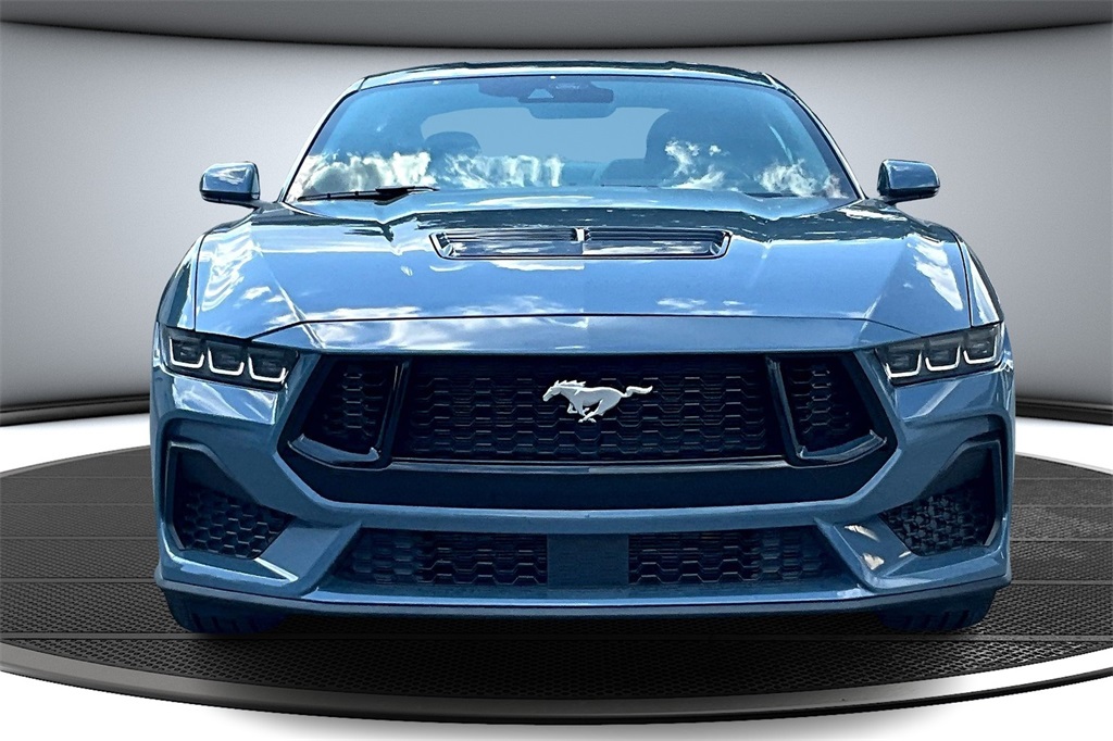 2024 Ford Mustang GT Premium photo 2