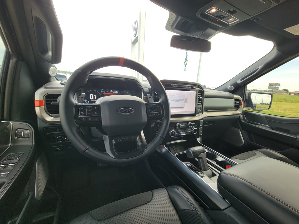 2023 Ford F-150 Raptor photo 23