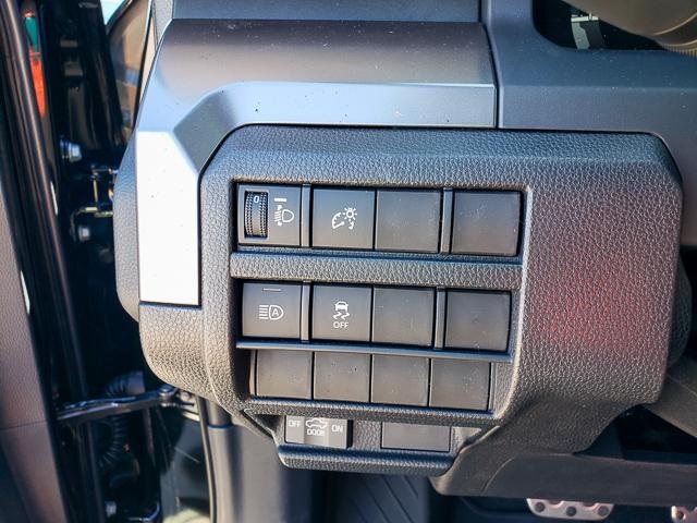 2025 Toyota Tacoma TRD Sport 4x4 Double Cab photo 11