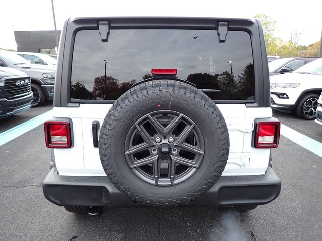 2026 Jeep Wrangler Sport S photo 3