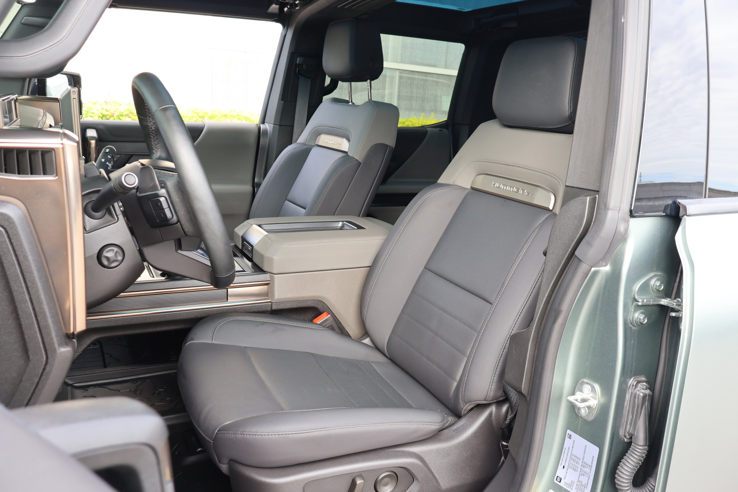 Used 2024 GMC HUMMER EV 3X with VIN 1GKB0RDC5RU101403 for sale in Clearwater, FL