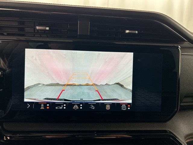 2024 Gmc Sierra HD AT4 photo 18