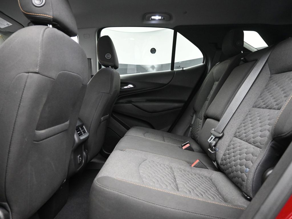 2020 Chevrolet Equinox LT photo 8