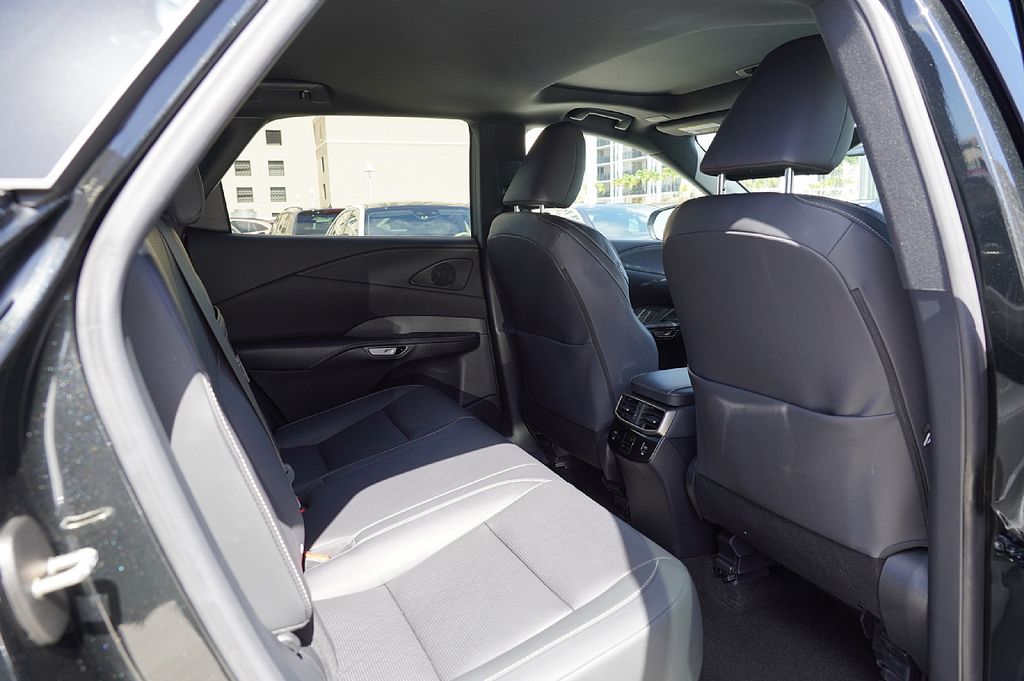 2023 Lexus RX 350 Premium photo 12