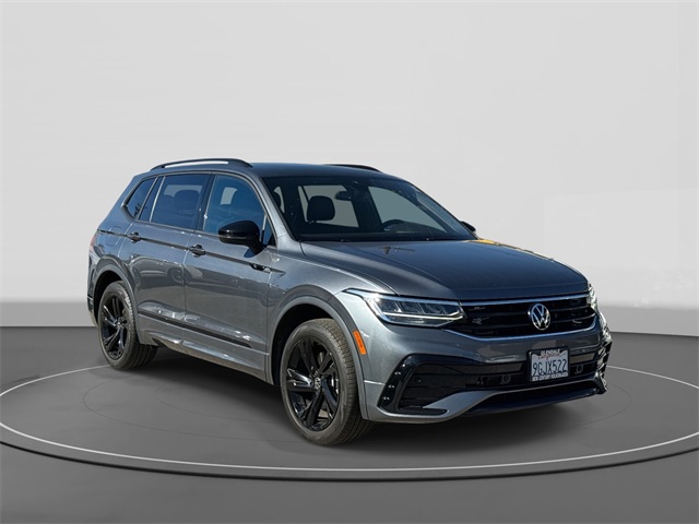 2023 Volkswagen Tiguan SE R-Line Black FWD