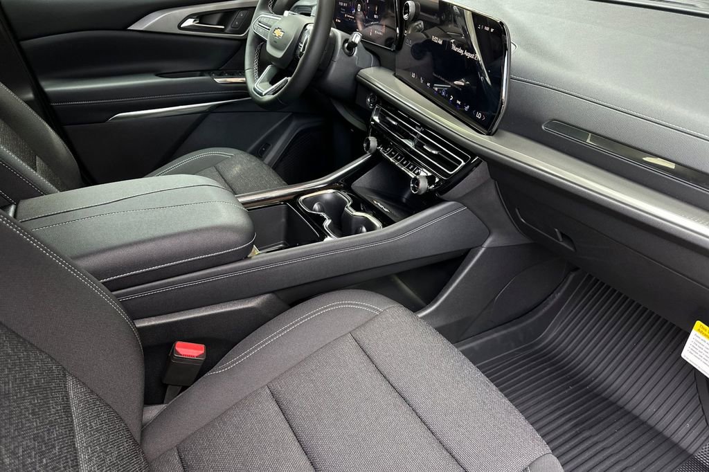 2026 Chevrolet Traverse photo 18