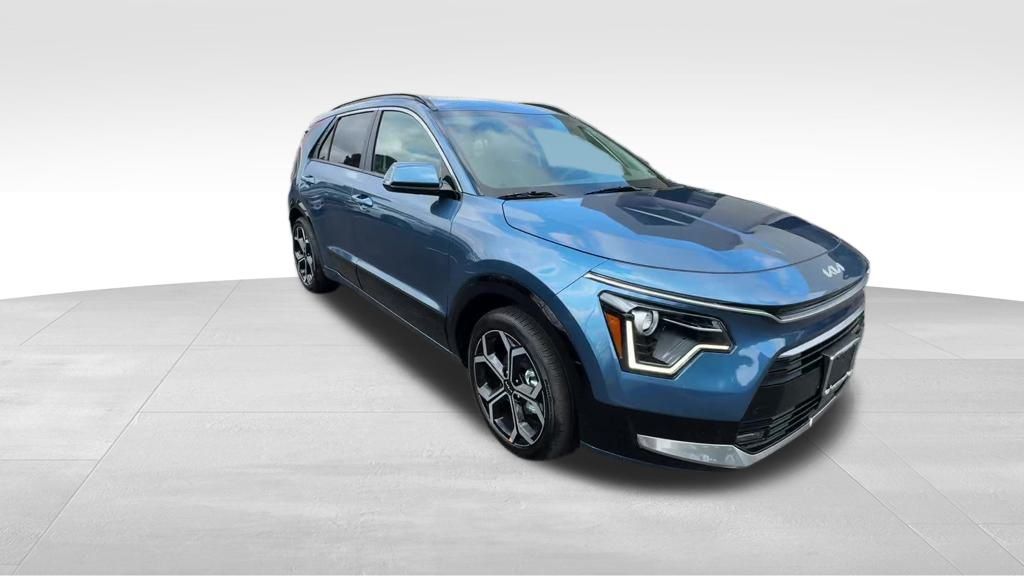 2025 Kia Niro EX Touring photo 8