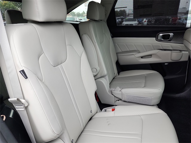 2026 Kia Sorento SX photo 15