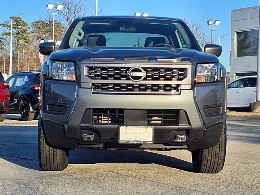 2025 Nissan Frontier SV photo 3