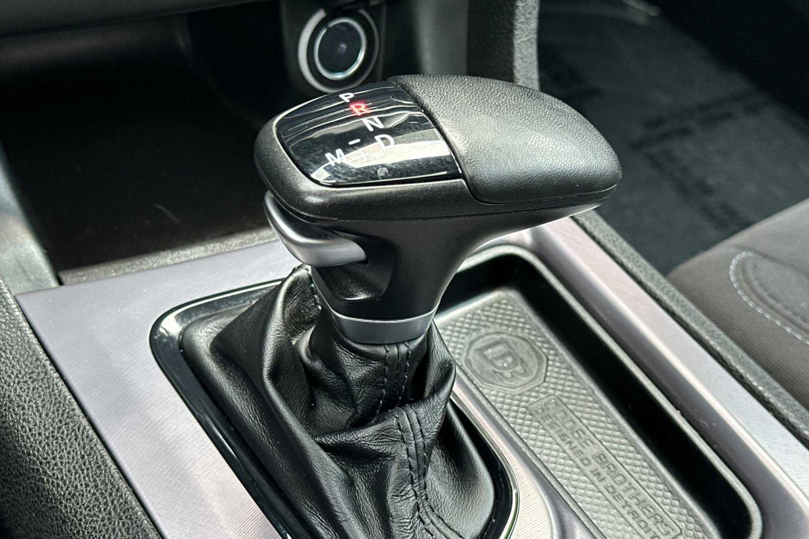 2022 Dodge Charger R/T photo 23