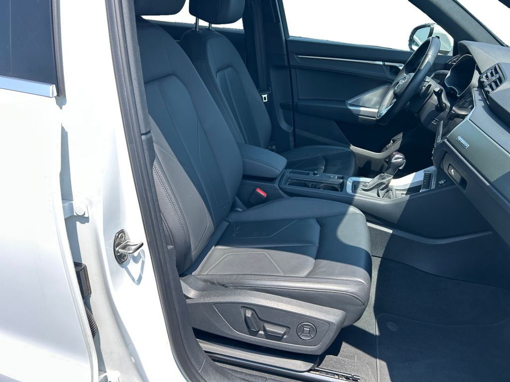 2024 Audi Q3 Premium S line photo 15