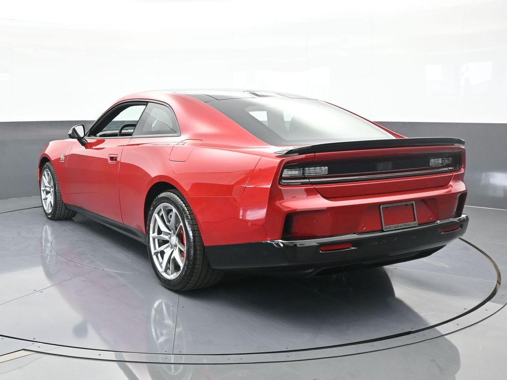 2025 Dodge Charger R/T Scat Pack photo 4