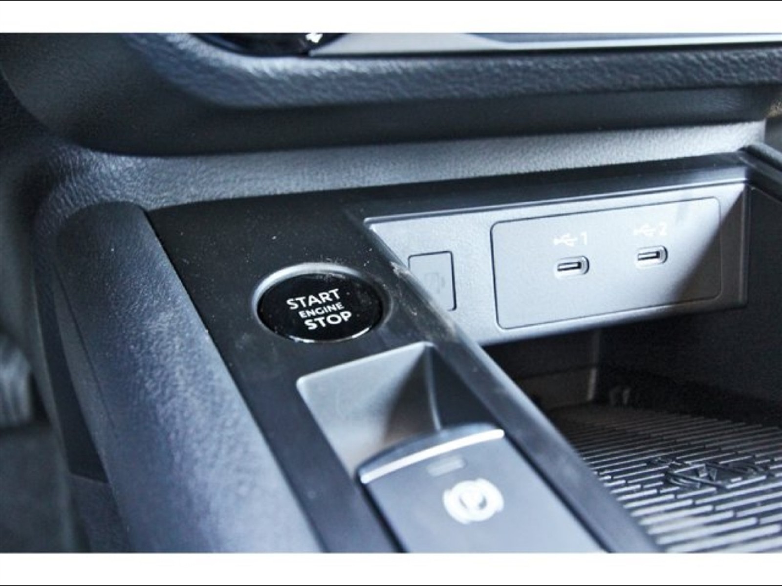 2026 Nissan Kicks SV White at Robbins Nissan