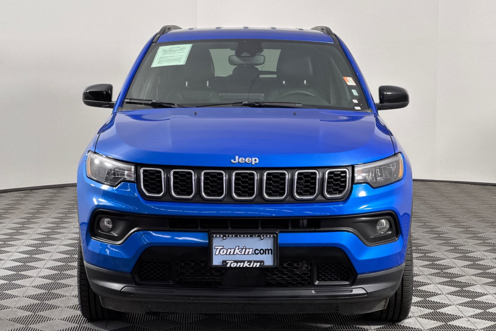 2024 Jeep Compass Latitude photo 8