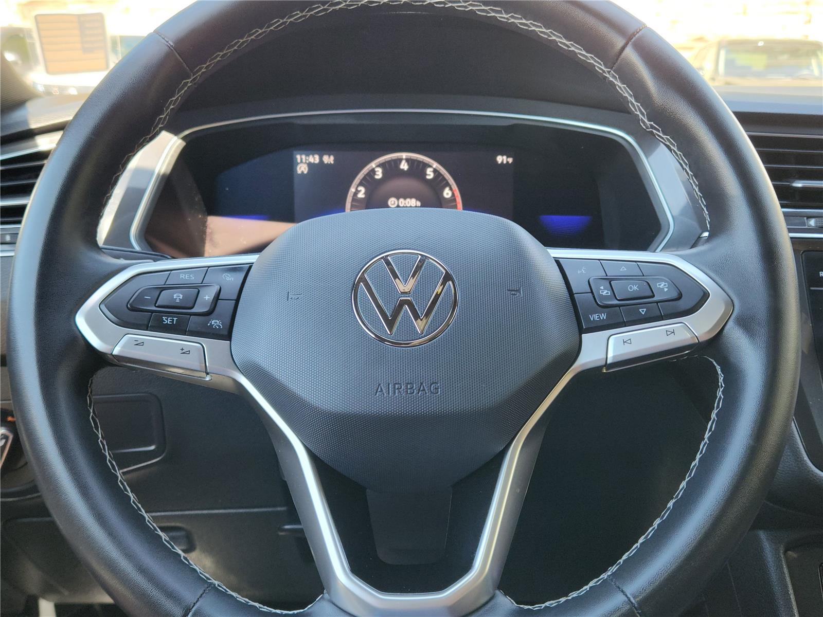 2022 Volkswagen Tiguan SE photo 19