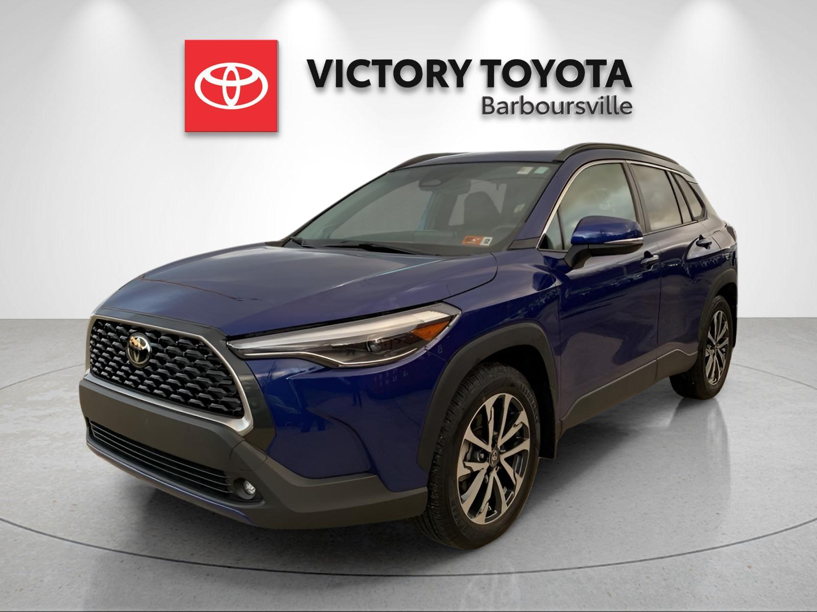 2024 Toyota Corolla Cross XLE's photo