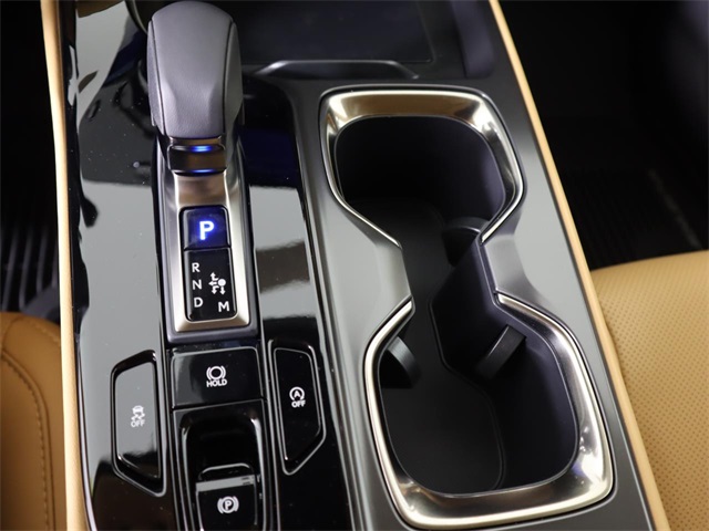 2025 Lexus NX 250 photo 18
