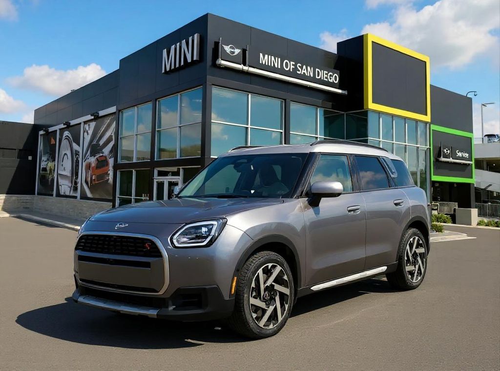 2026 MINI Countryman S's photo