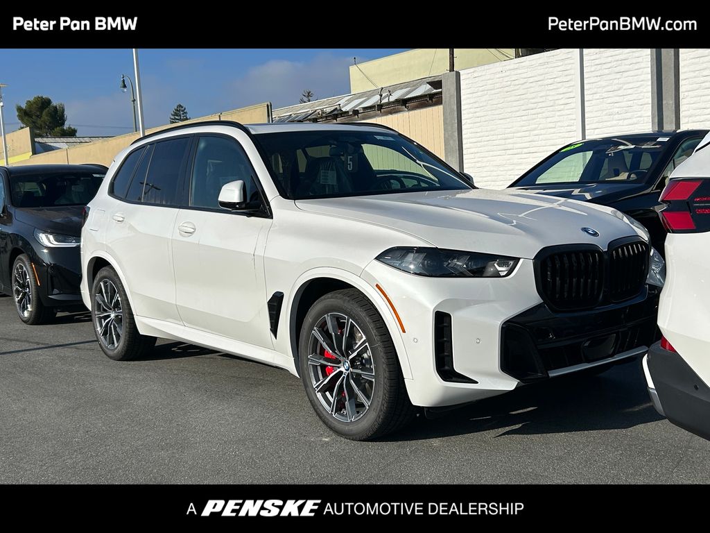 2026 BMW X5 50e's photo