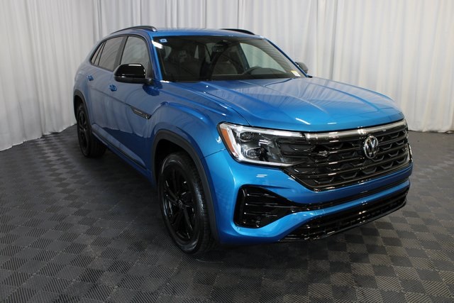 2025 Volkswagen Atlas Cross Sport SEL R-Line photo 28