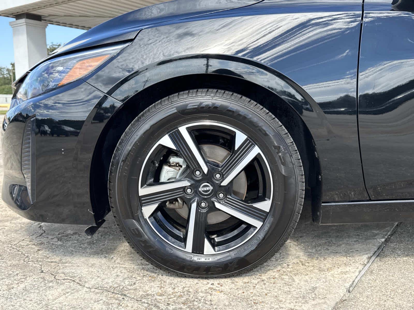 2024 Nissan Sentra SV photo 4