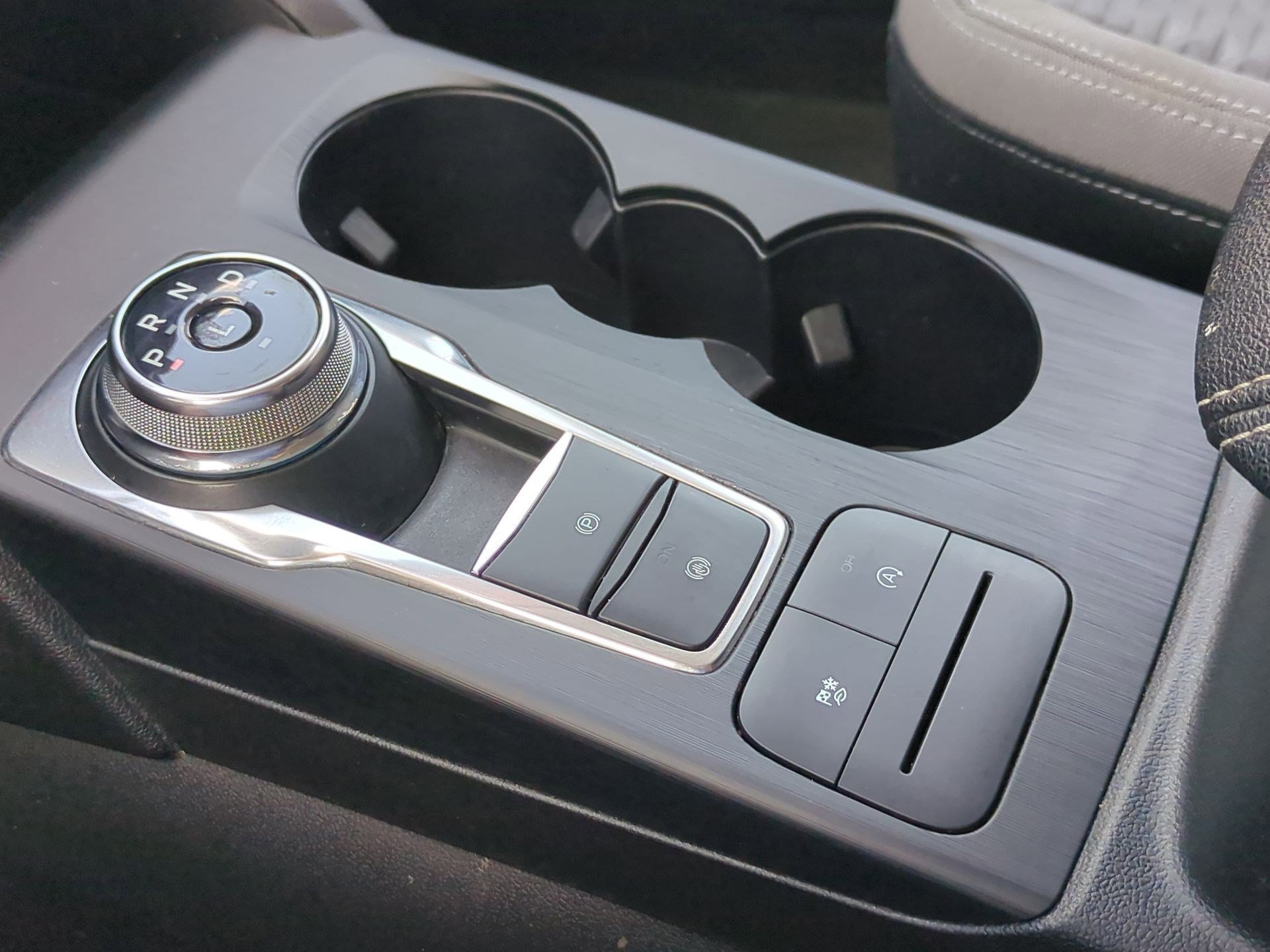 2022 Ford Escape SE photo 17