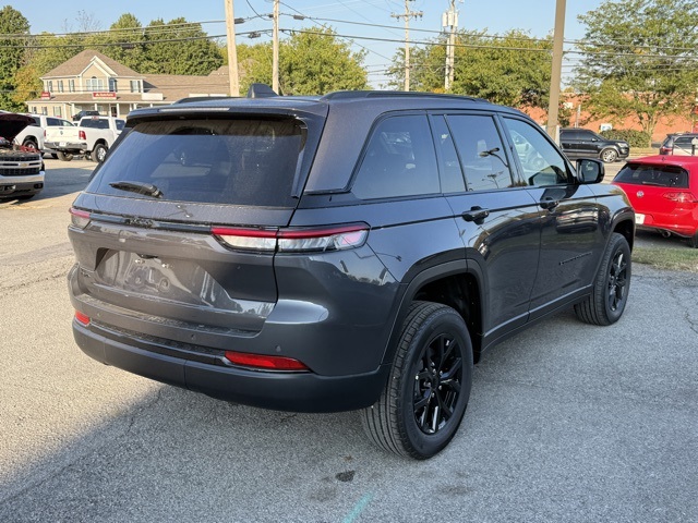 2025 Jeep Grand Cherokee Altitude X photo 6
