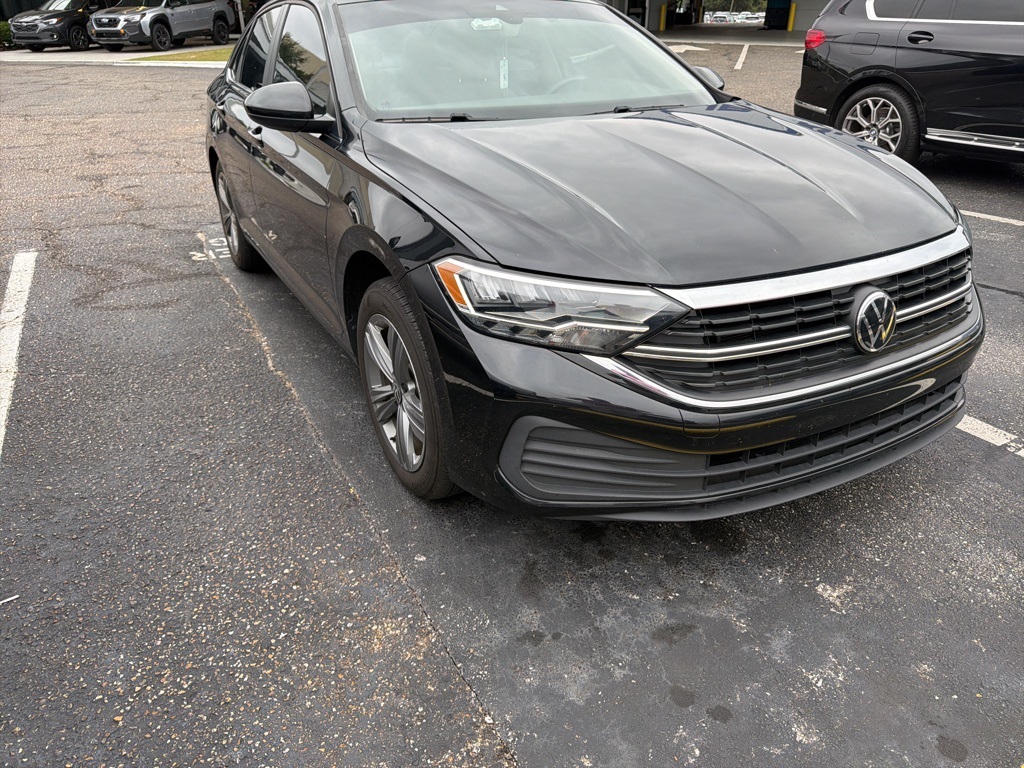 2024 Volkswagen Jetta 1.5T SE photo 3