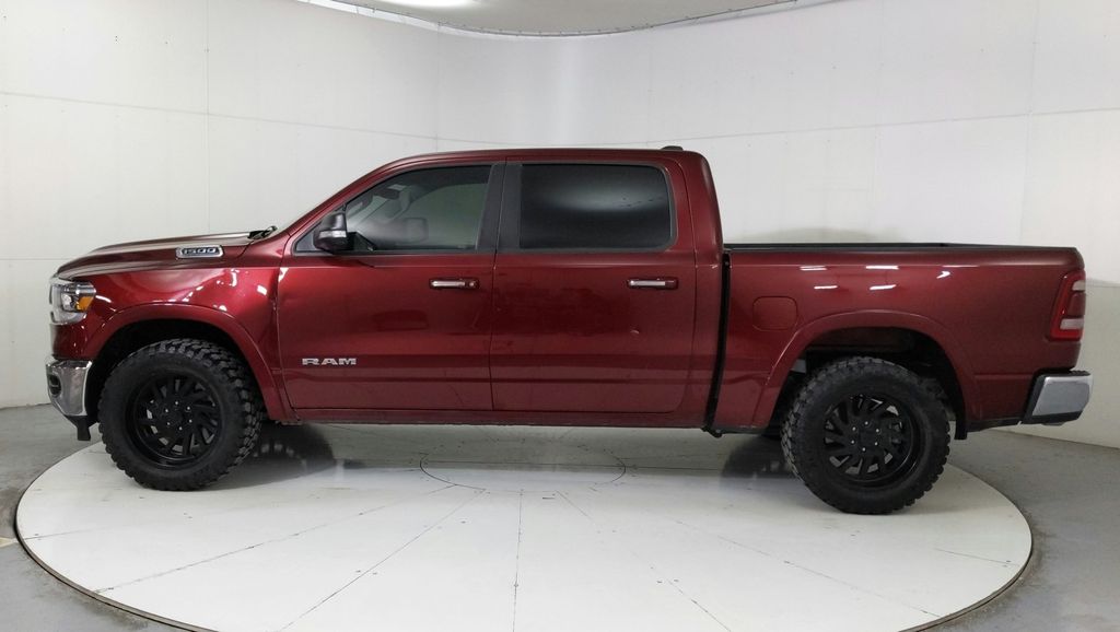 2022 Ram 1500 Laramie photo 3