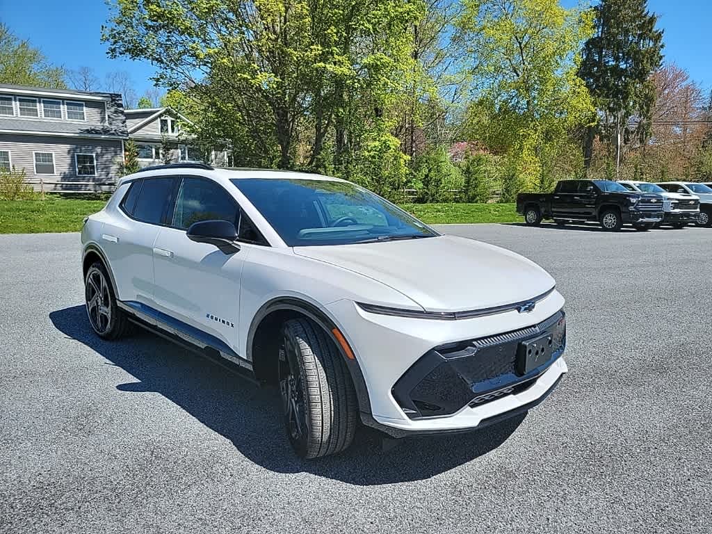 2025 Chevrolet Equinox EV 3RS photo 4