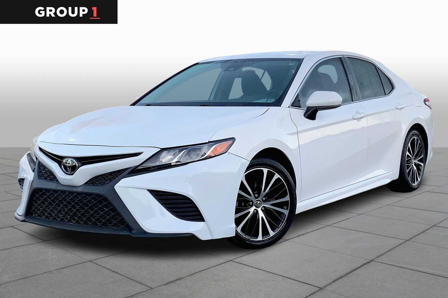 2019 Toyota Camry SE