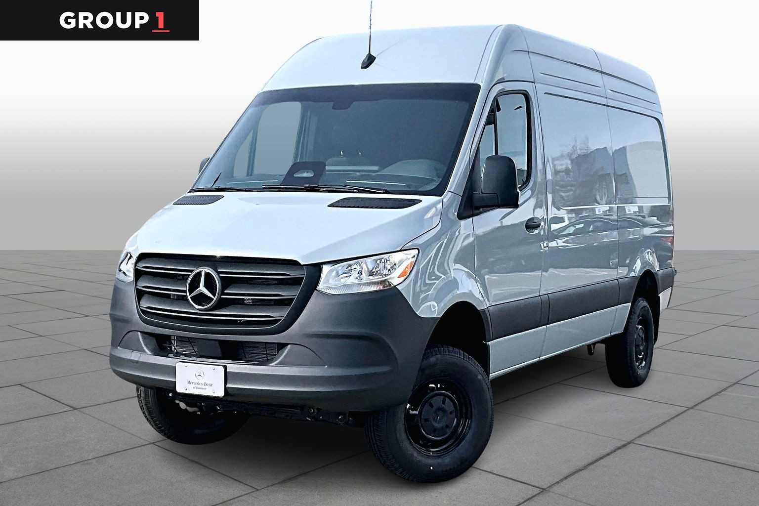 2026 Mercedes-Benz Sprinter Cargo Van Base's photo