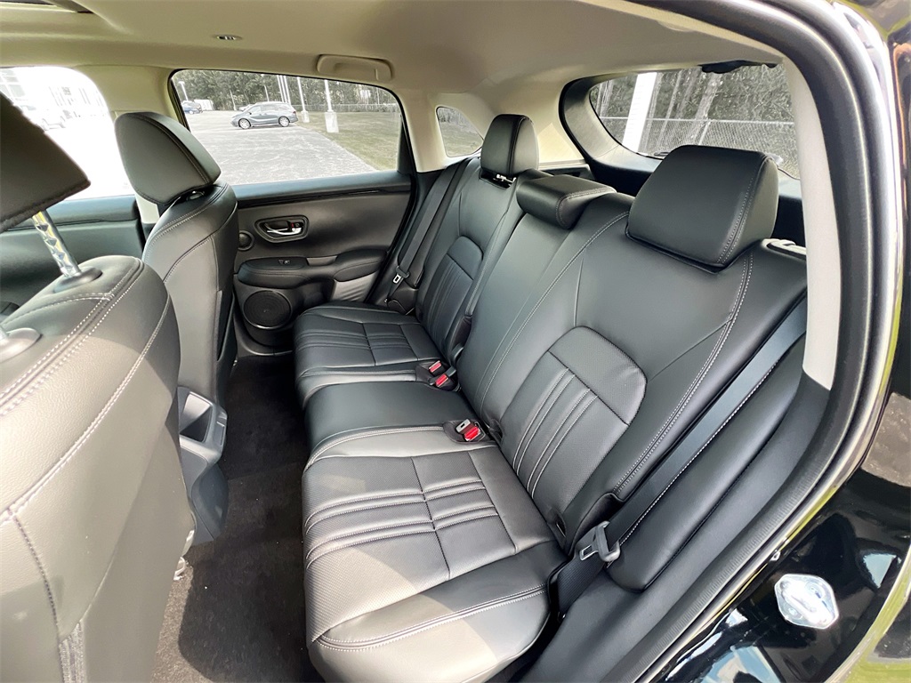 2026 Honda HR-V EX-L photo 22