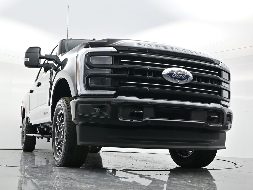 2026 Ford F-350 Platinum photo 41