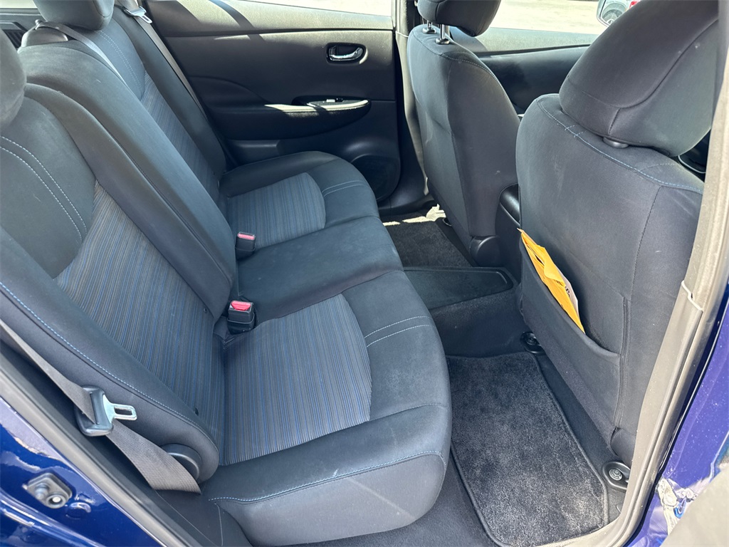 2019 Nissan Leaf SV photo 15