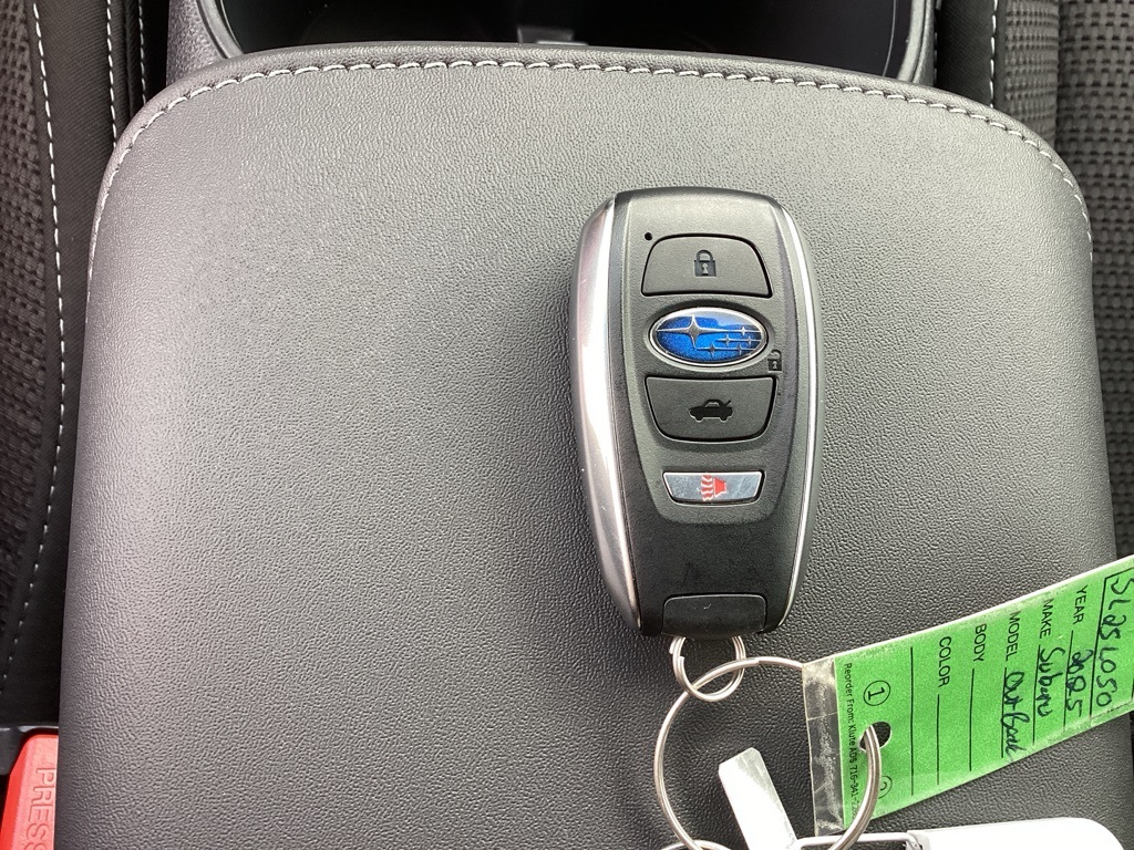 2025 Subaru Outback Premium photo 21