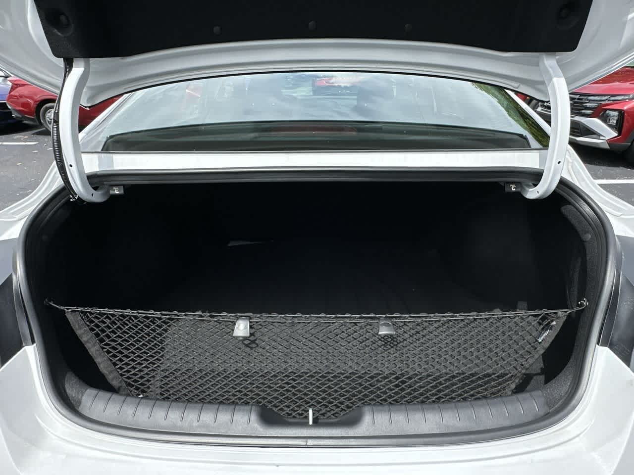 2025 Hyundai Elantra SE photo 22