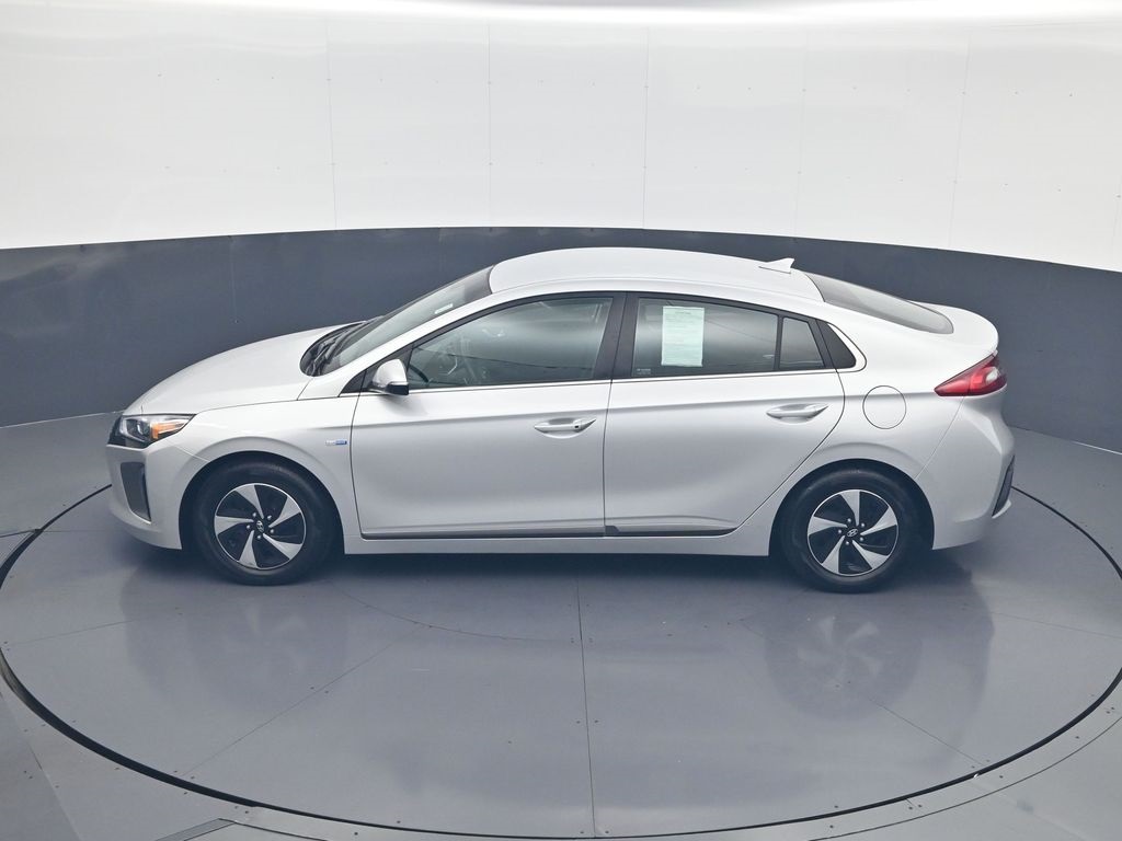 2019 Hyundai Ioniq SEL photo 20