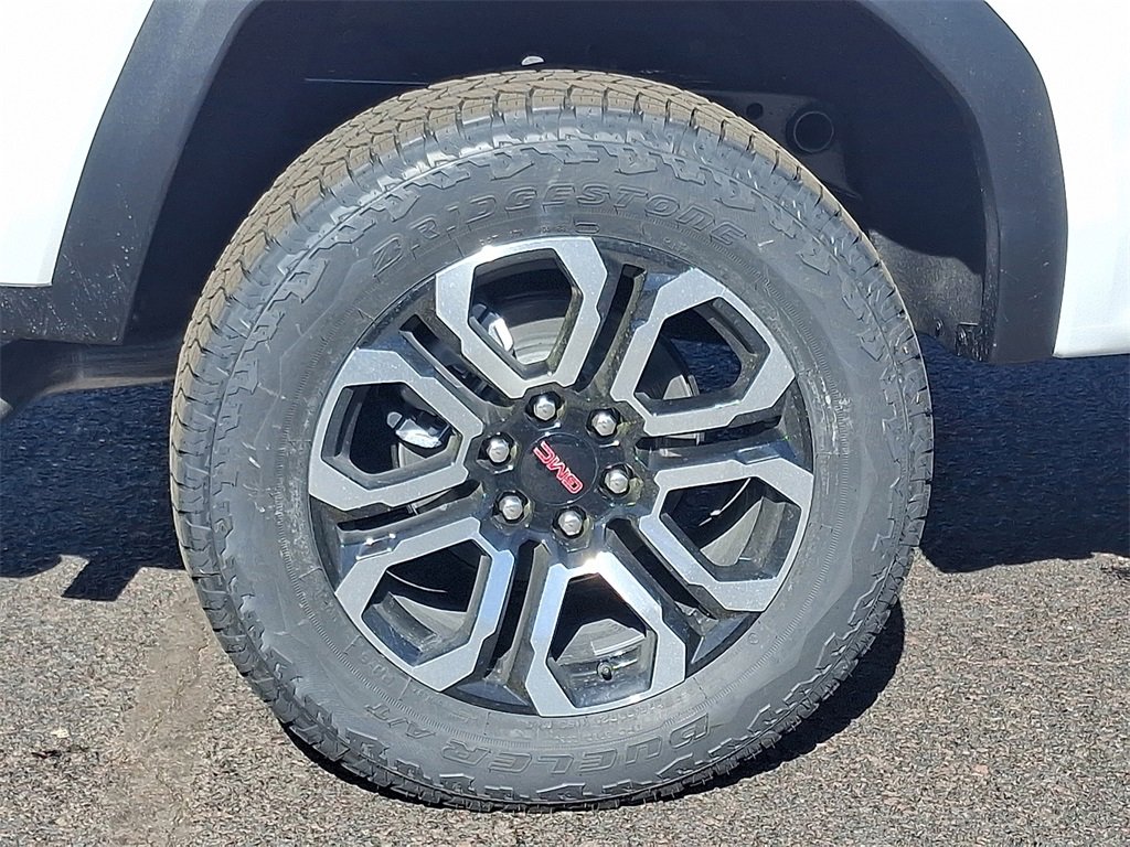 2025 Gmc Canyon AT4 photo 5