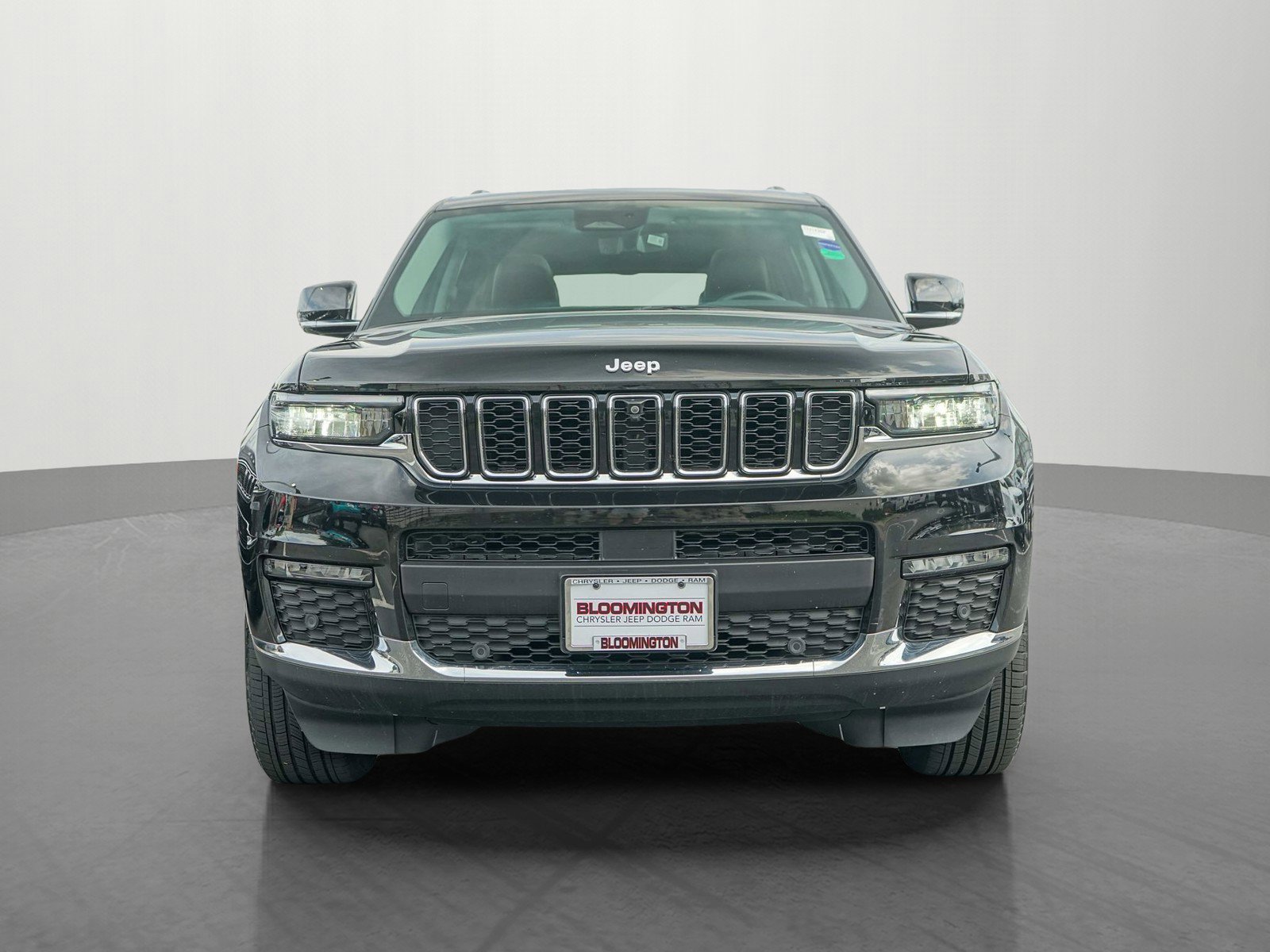 Used 2022 Jeep Grand Cherokee L Limited with VIN 1C4RJKBG1N8621623 for sale in Minneapolis, Minnesota