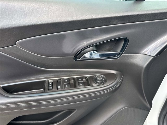 2020 Buick Encore Preferred photo 19