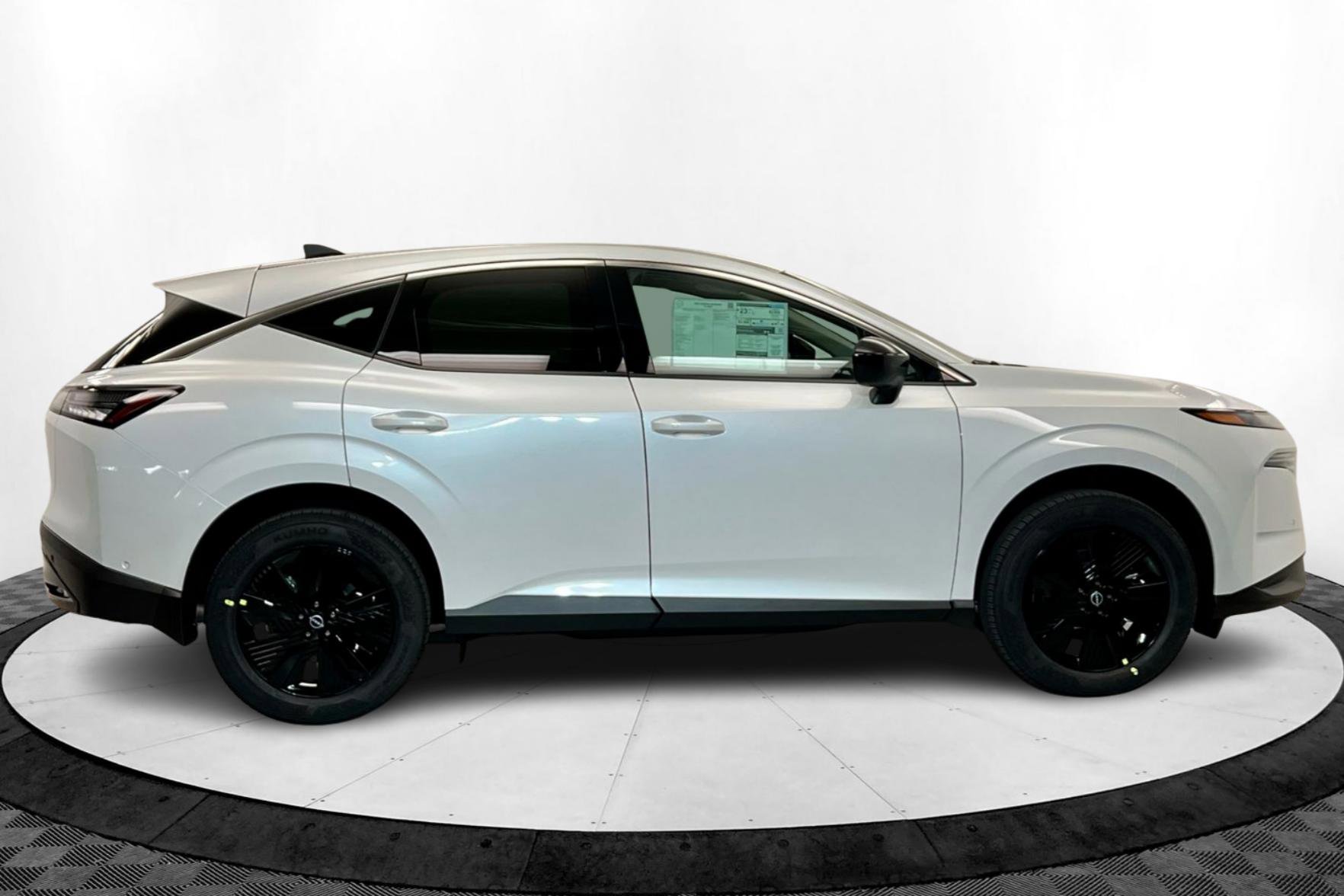 2025 Nissan Murano SV photo 6