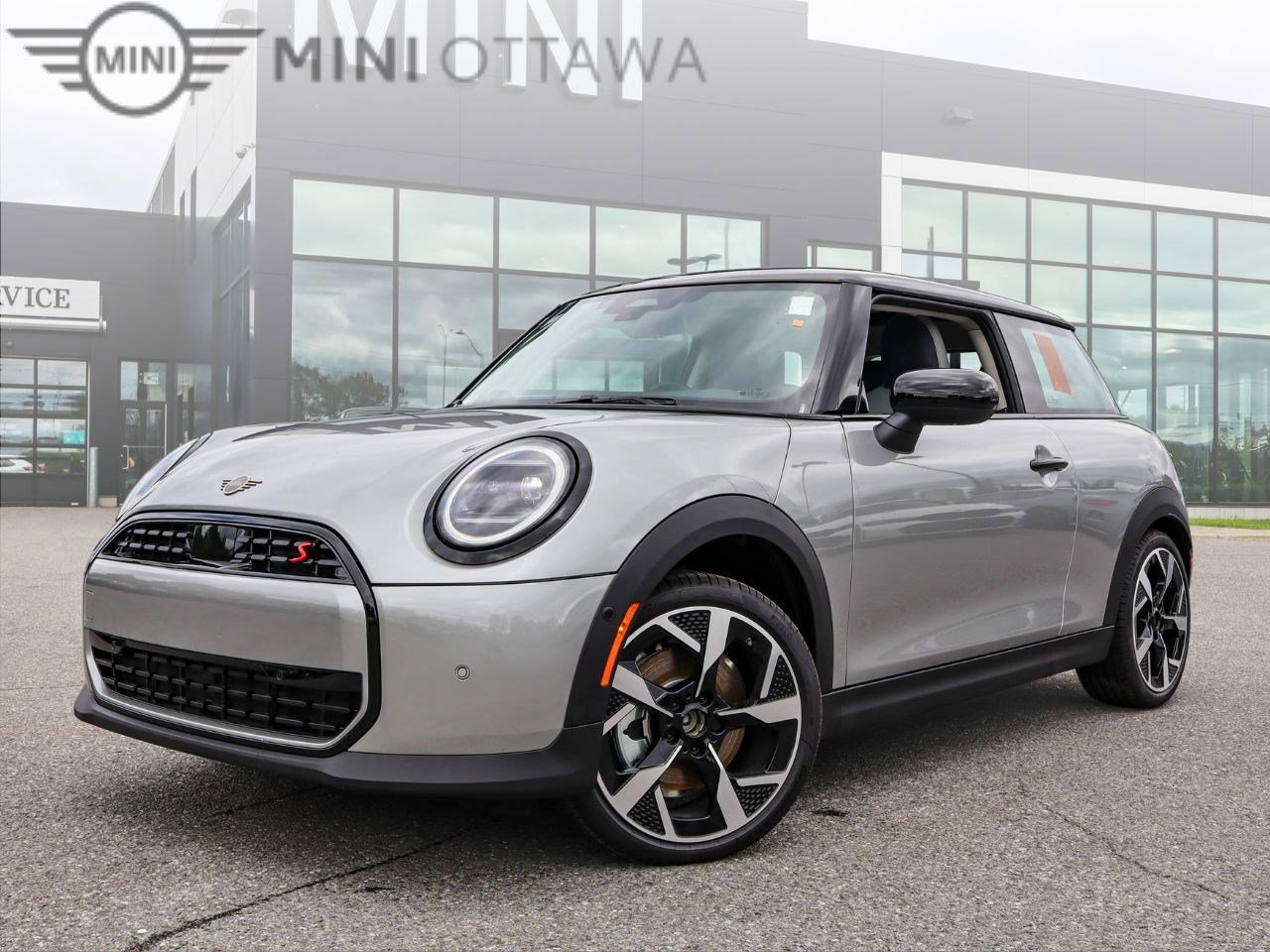 New 2025 MELTING SILVER III MINI Cooper S image 1