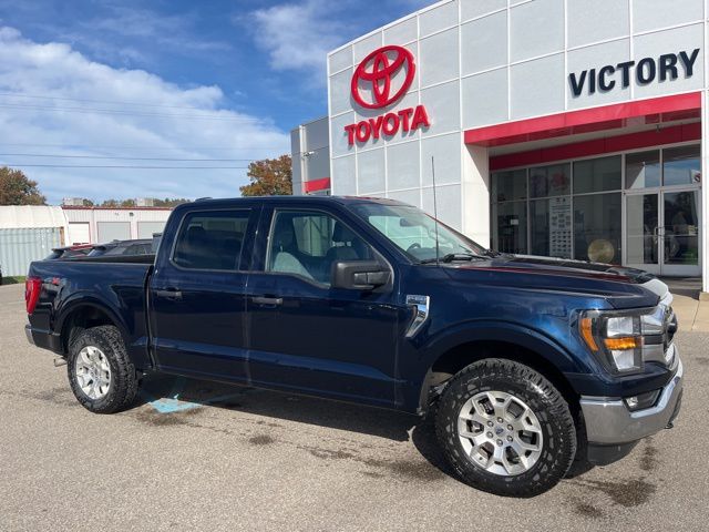 2023 Ford F-150 XLT's photo