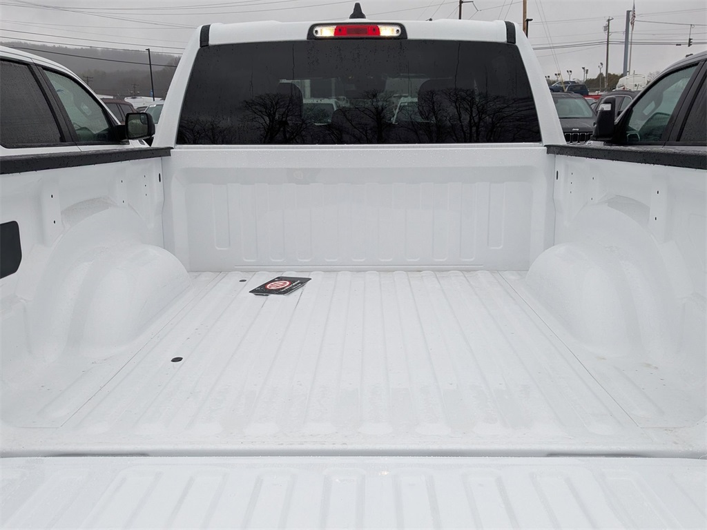 2025 Ram 1500 Big Horn photo 3