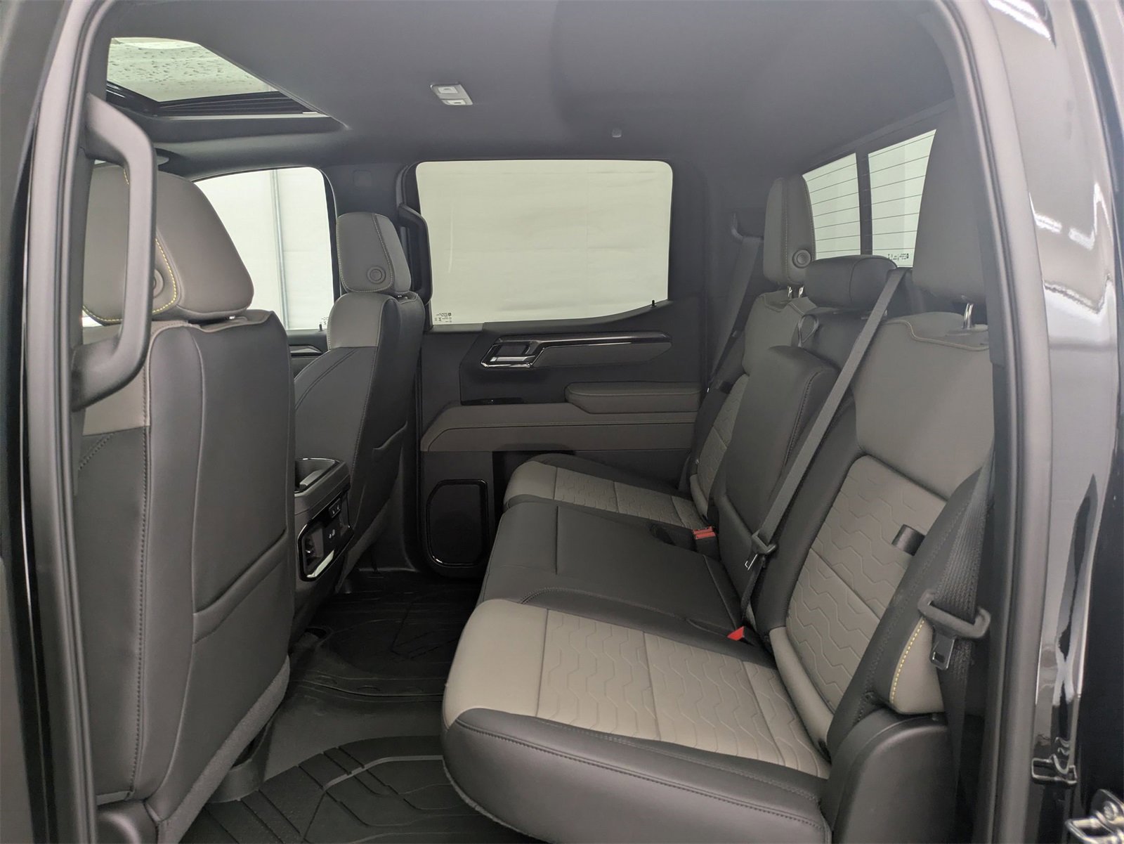 2025 Chevrolet Silverado 1500 ZR2 photo 20