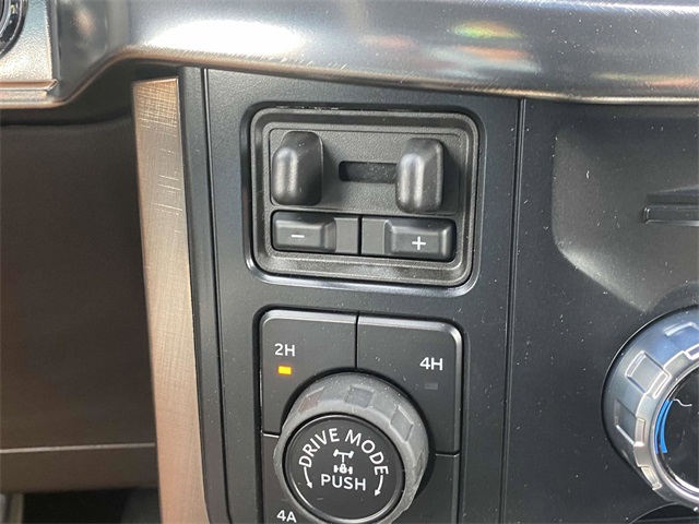 2025 Ford F-150 King Ranch photo 12