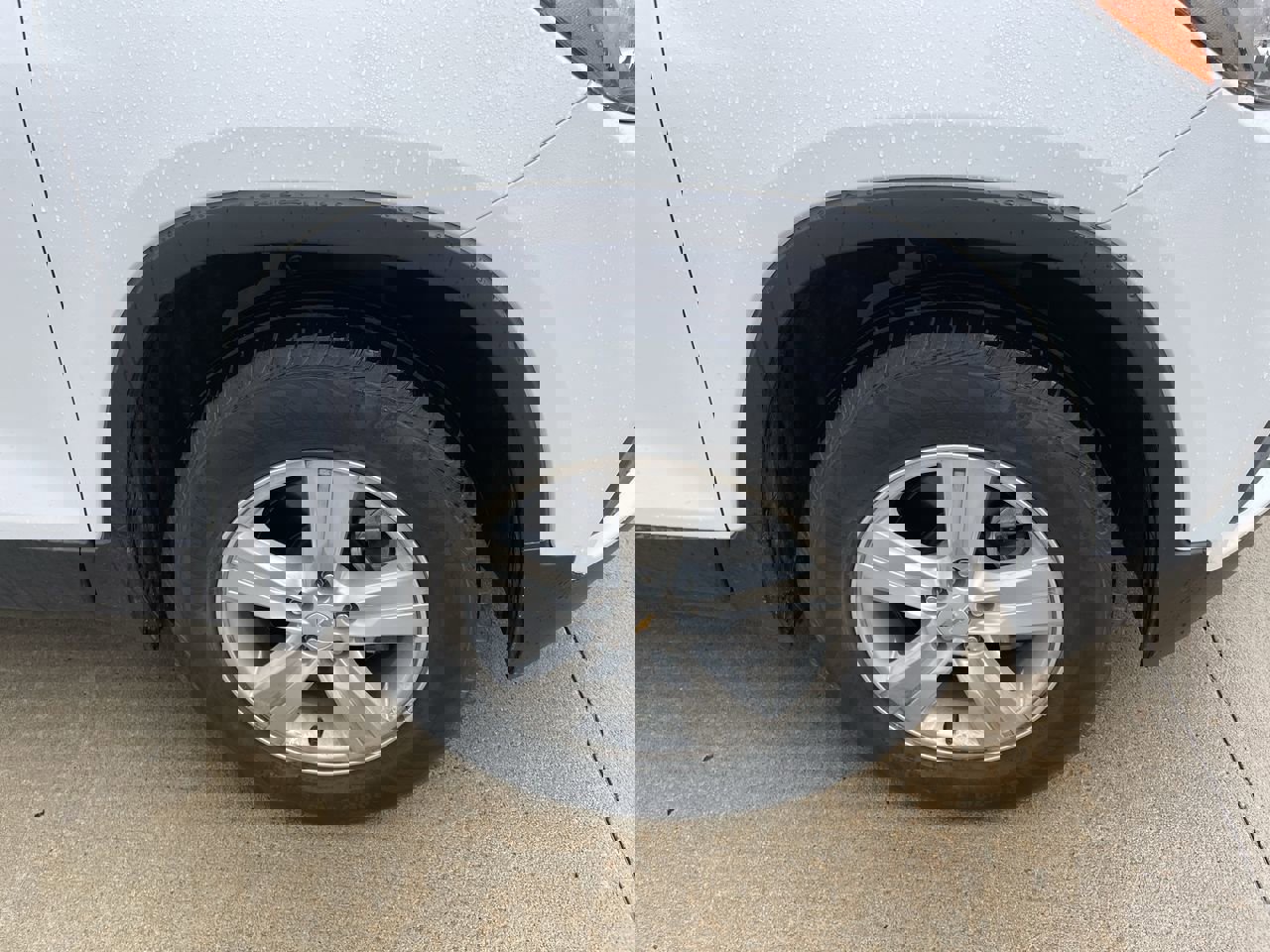 Used 2021 Chevrolet Trax LS with VIN KL7CJNSB1MB315368 for sale in Kansas City